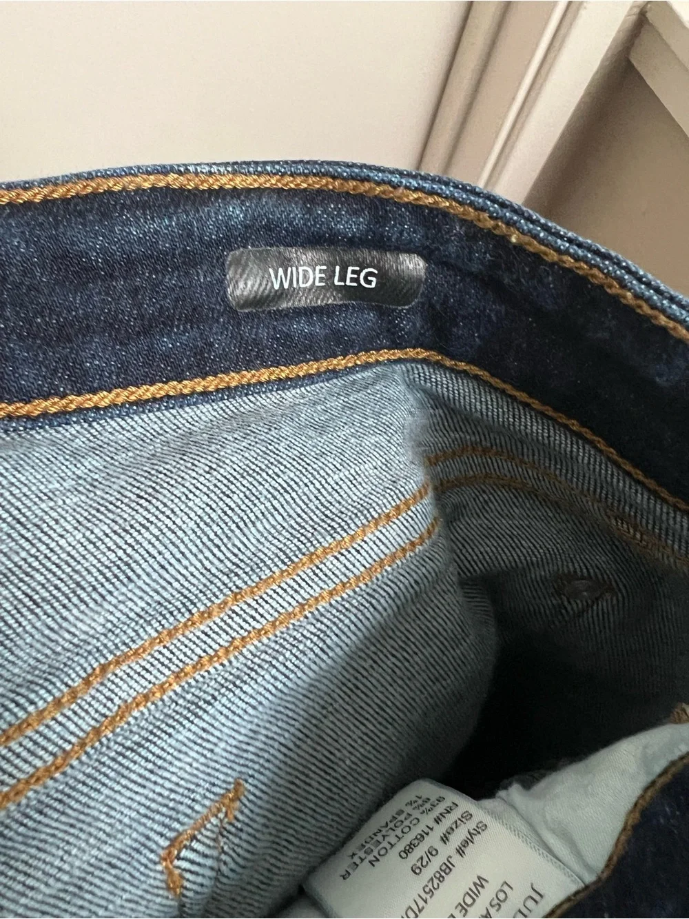 Judy Blue High Rise Wide Leg Cropped Jeans Size 9/29 Dark Wash Raw Hem